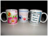 Caneca de cerâmica